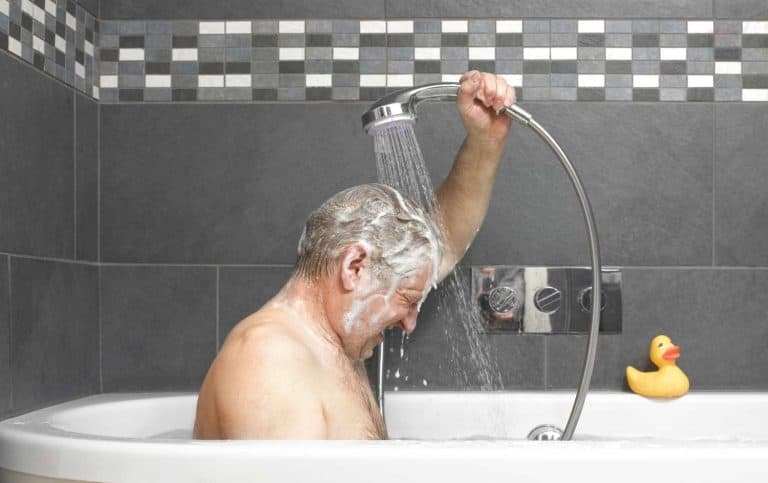 what stage of dementia is not bathing