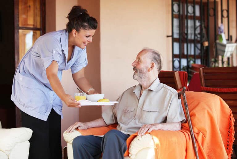 benefits of in home care for elderly parents 2